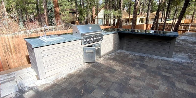 outdoor-kitchen-featured